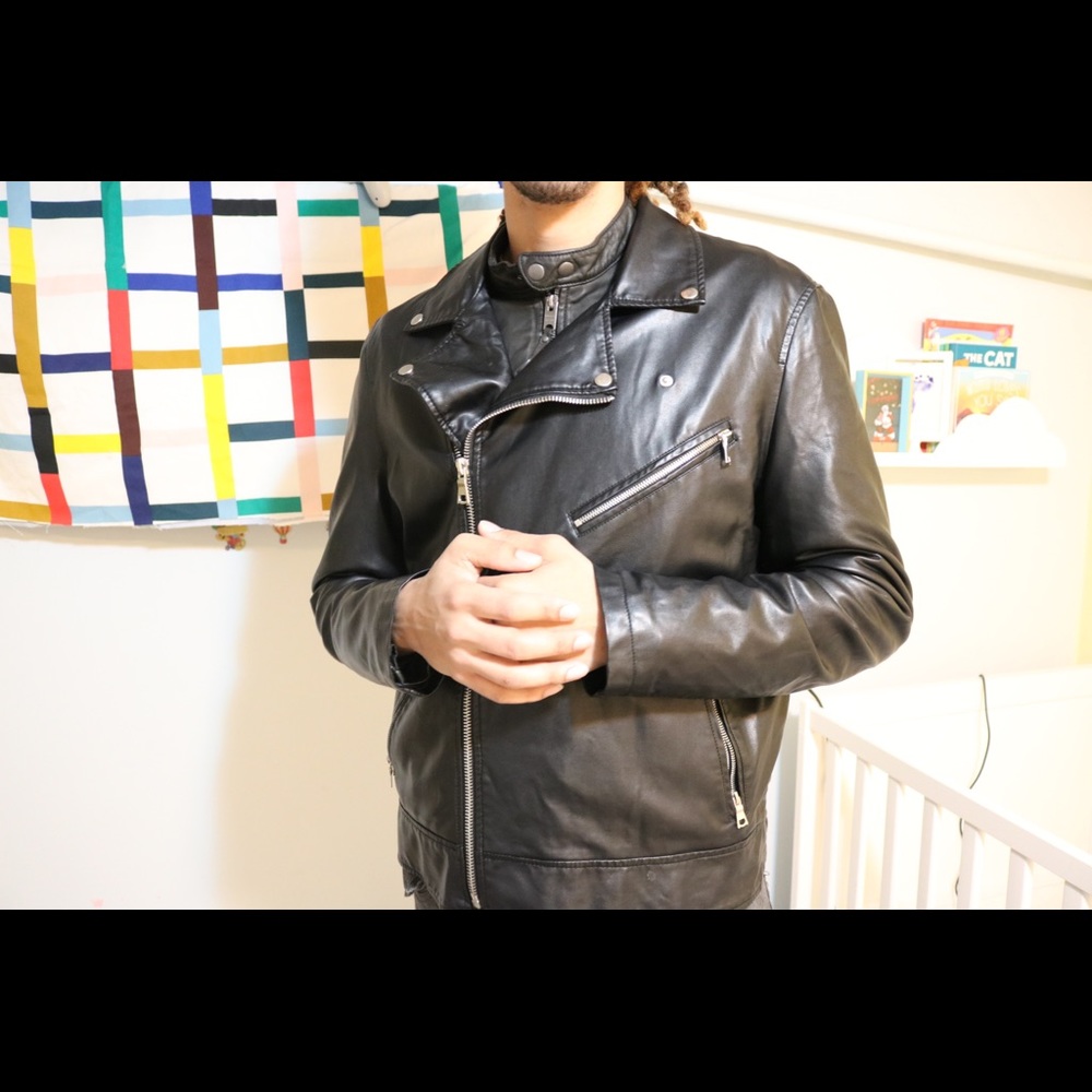 Forever 21 men leather jacket.